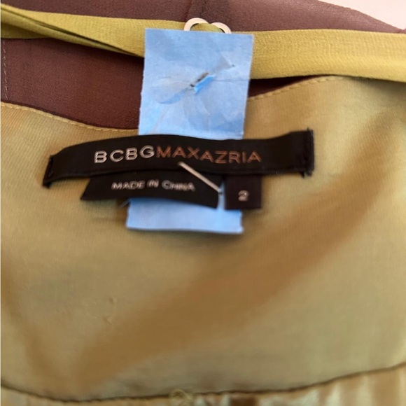 Ombre dress is a silk chiffon with beading detail - Picture 2 of 3